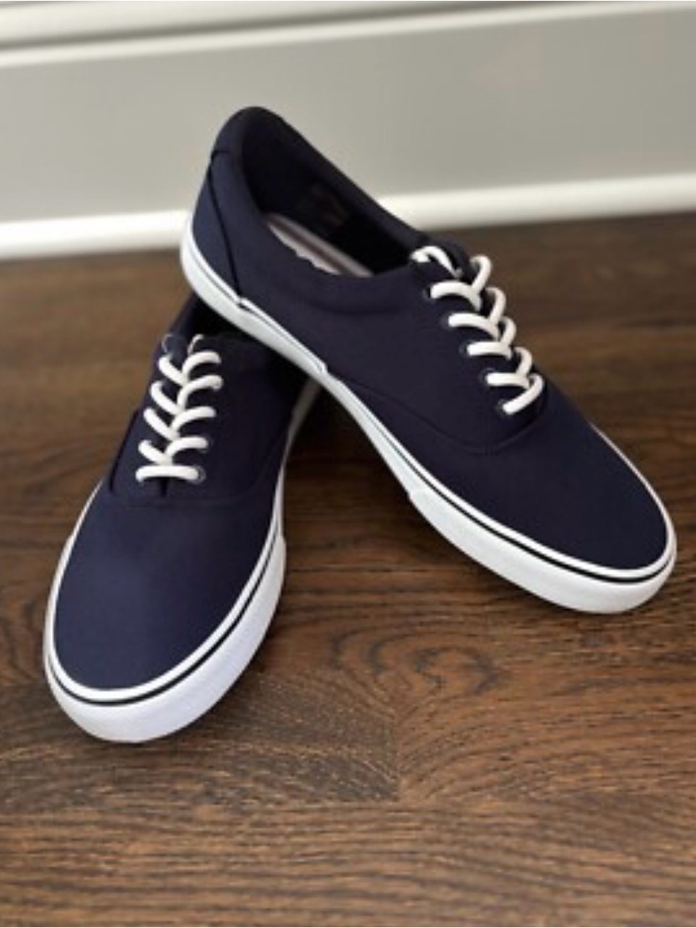 Izod Men's Navy Canvas Lace-Up memory Classic Casual Shoe.